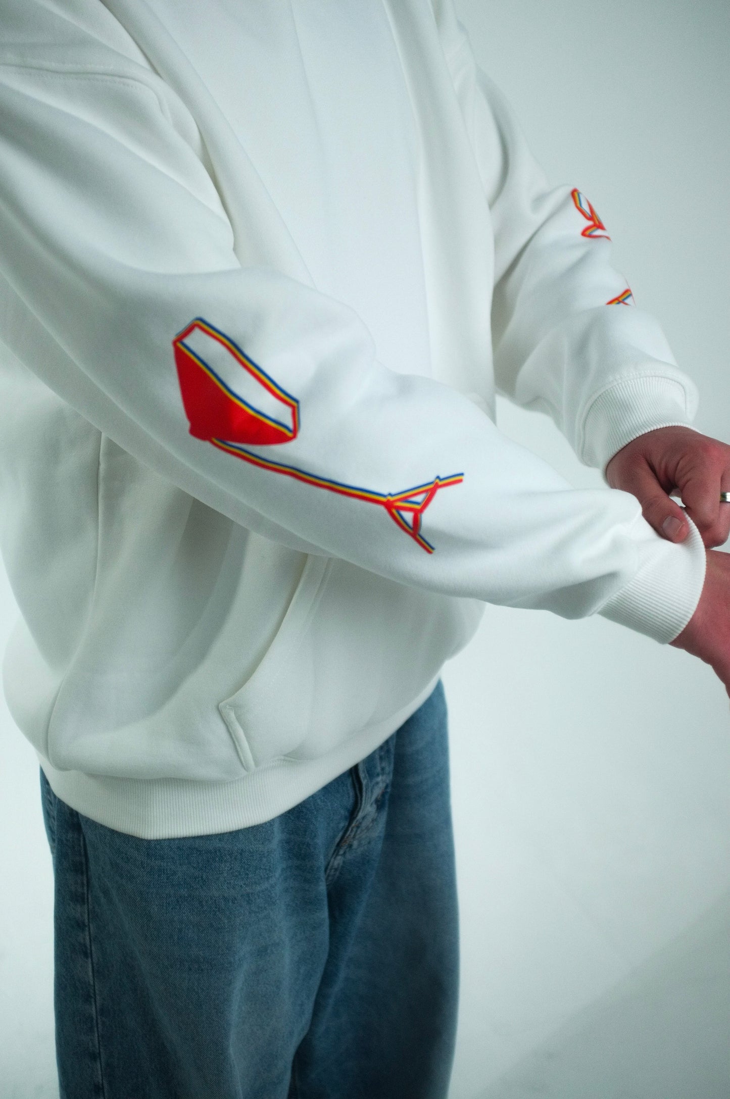 CAMERA/SPEED - OVERSIZE HOODIE (UNISEX) - WHITE
